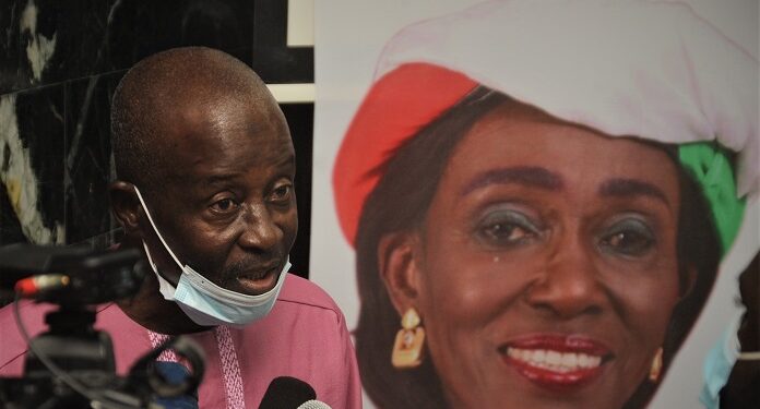 Media men left NDP Press Confab Confused