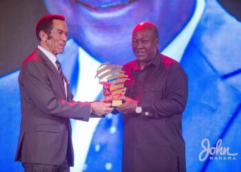 Prez. Mahama Celebrated at Africa Heritage Awards in Nigeria for his exemplary leadership