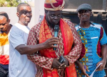 King Oyanka Calls for Immediate Ban on Extra Classes Fee