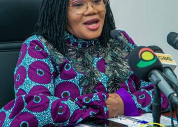 Ghana’s Gender Minister Engages Female Journalists, Advocates for Women’s Rights and Social Protection