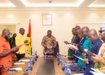 Finance Minister Joins COCOBOD, Pledges Bold Reforms to Revive Cocoa Sector