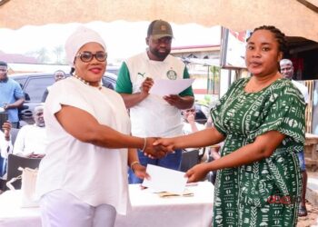 Krowor MP Supports Royal Park Fire Victims with Financial Help