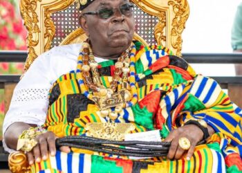 Anlo Overlord Demands Keta Port, Pharmacy School, and Roads as Mahama’s Team Storms Palace