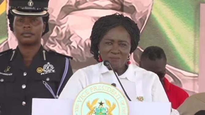 Veep Urges Unity at 31st December Commemoration