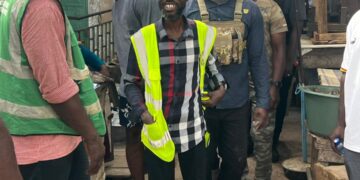 Ayawaso Central Assembly Demolishes Illegal ‘Hotel’ Shops at Mallam Atta for New Polyclinic