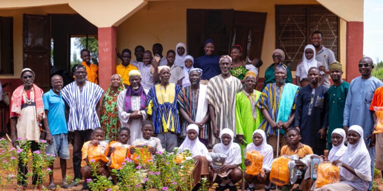 Dr. Sa-ad Iddrisu Donates Sandals, Books and Uniforms to NWOGU D/A JHS